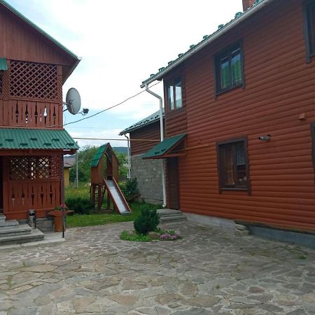 Villa Shovkova Kosytsia à Mykulychyn Extérieur photo